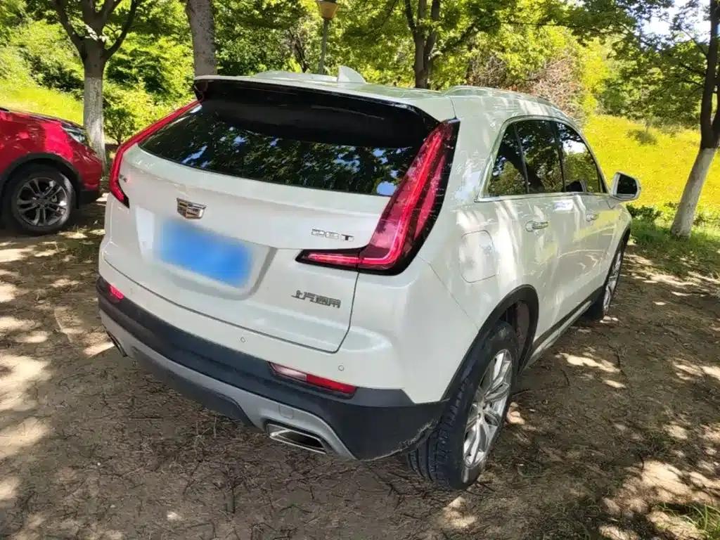 2018 Cadillac XT4 28T Two-Wheel Drive Premium Edition — миниатюра 7
