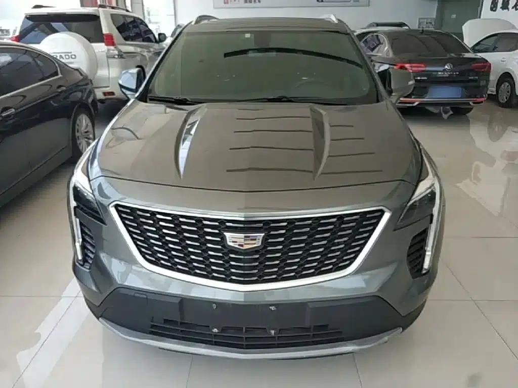 2018 Cadillac XT4 28T Two-Wheel Drive Premium Edition — миниатюра 3