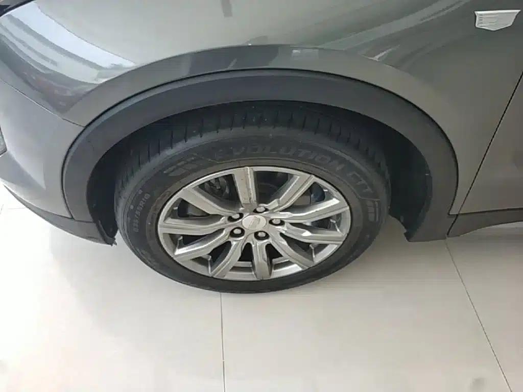2018 Cadillac XT4 28T Two-Wheel Drive Premium Edition — миниатюра 23