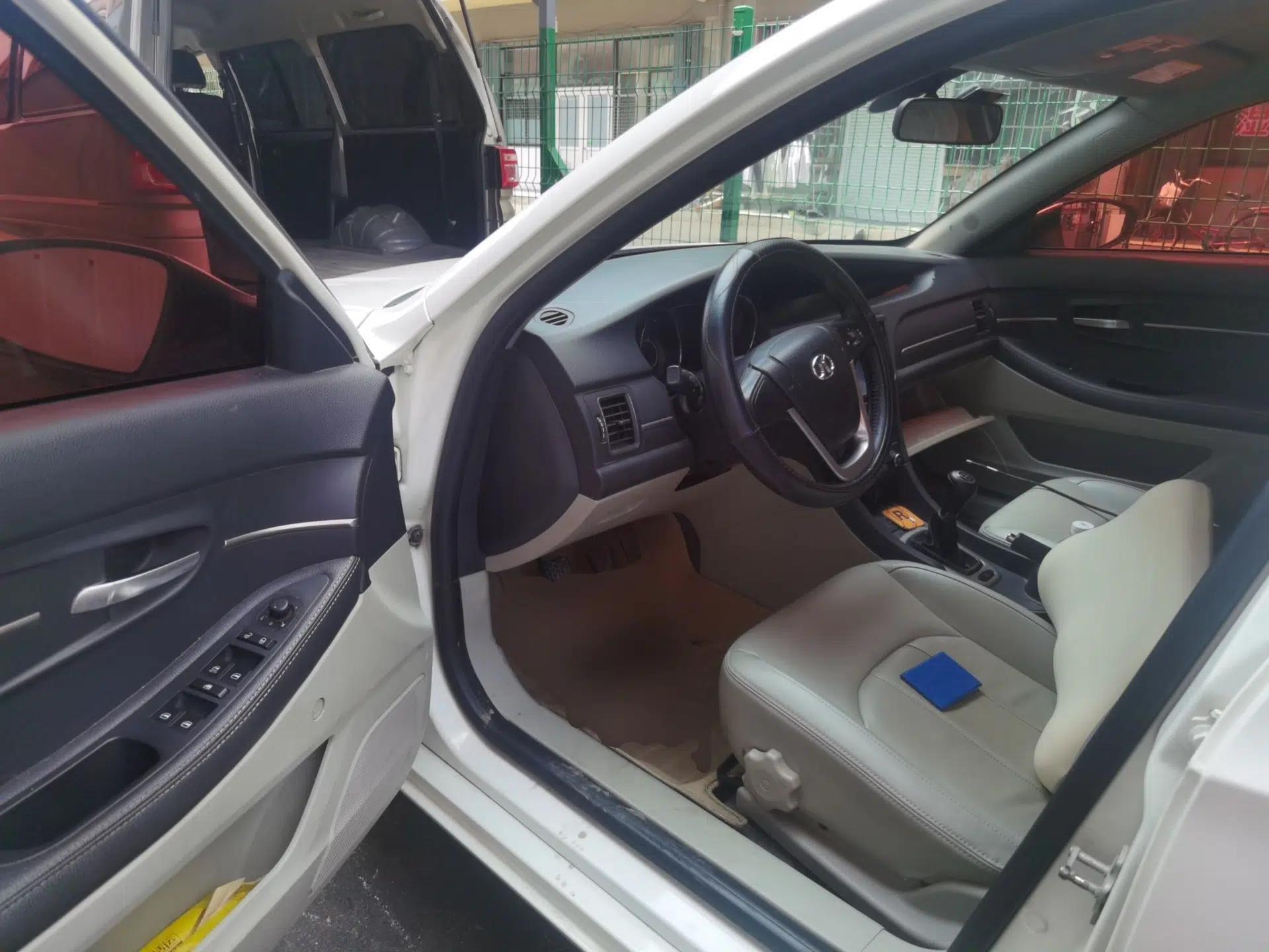 BAIC Senova D50 2014 1.5L manual comfort version — миниатюра 16