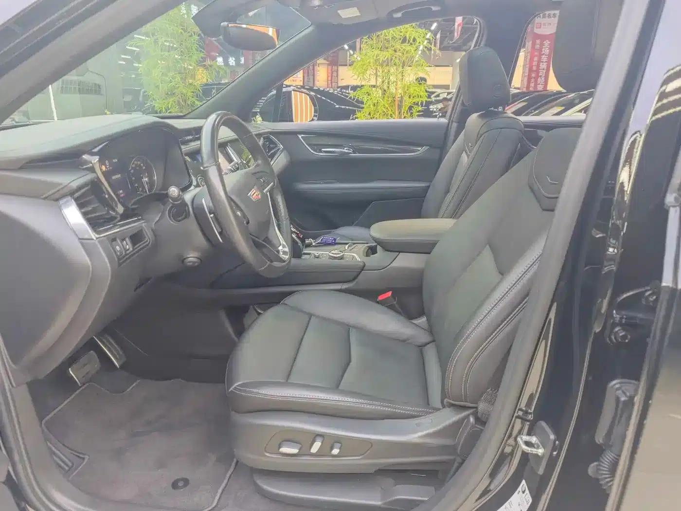 Cadillac XT6 2020 28T 7-Seat AWD Fashion Edition — миниатюра 4