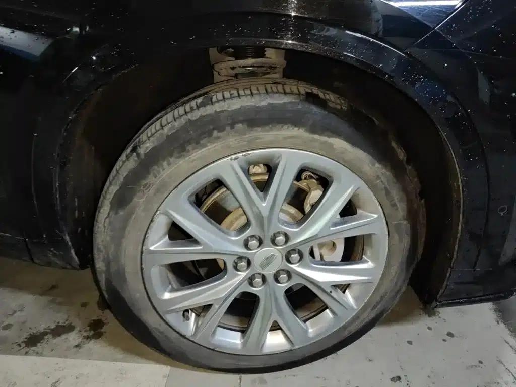 Cadillac XT6 2020 28T Six-Seat Luxury Sport Ultimate Safety Edition — миниатюра 8