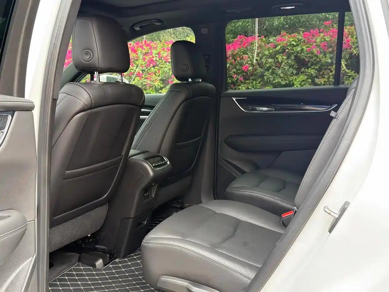 2020 Cadillac XT6 28T Six-Seat AWD Luxury — миниатюра 13