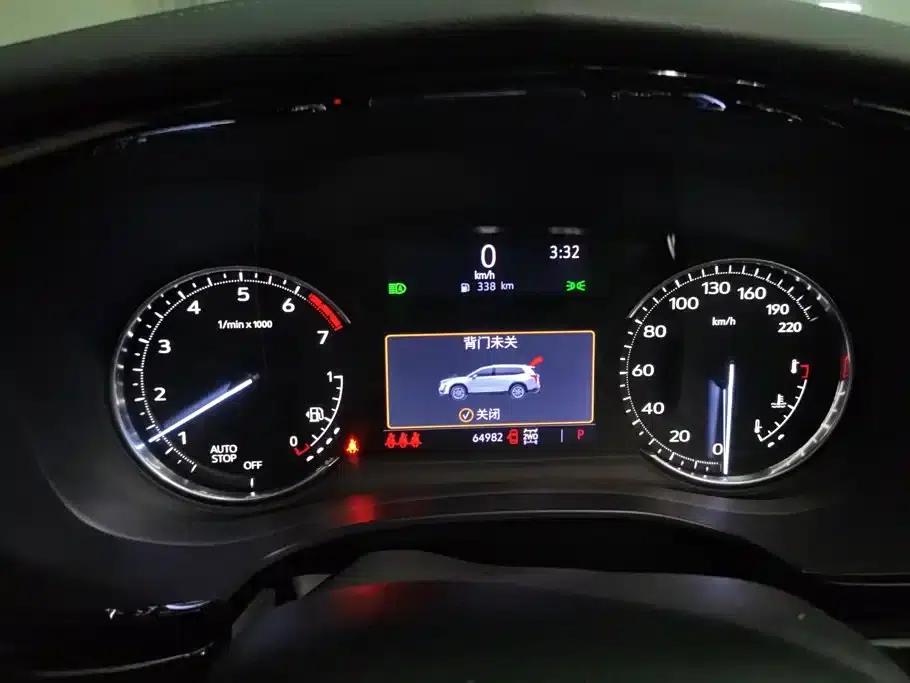 Cadillac XT6 2021 2.0T 7-seater AWD Luxury — миниатюра 14