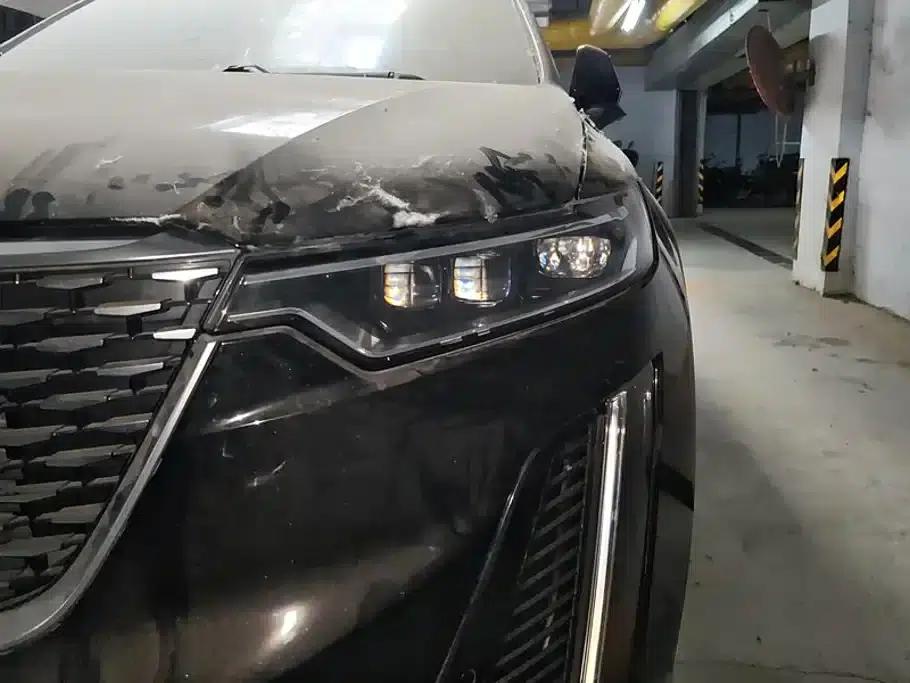 Cadillac XT6 2021 2.0T 7-seater AWD Luxury — миниатюра 5