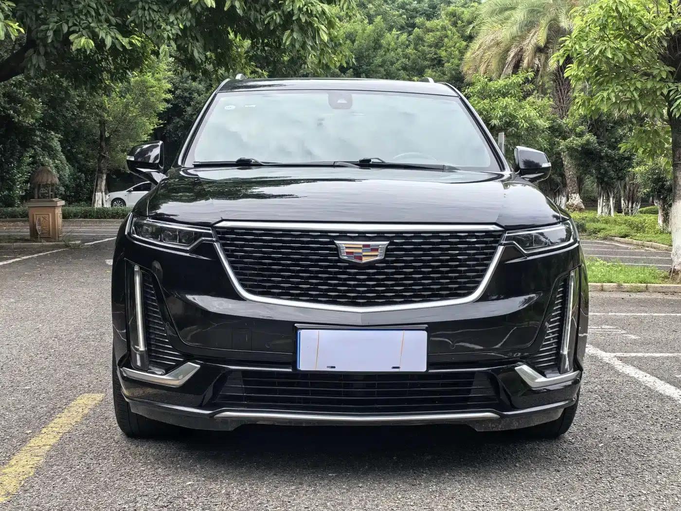 2020 Cadillac XT6 28T Six-Seat Luxury — миниатюра 2
