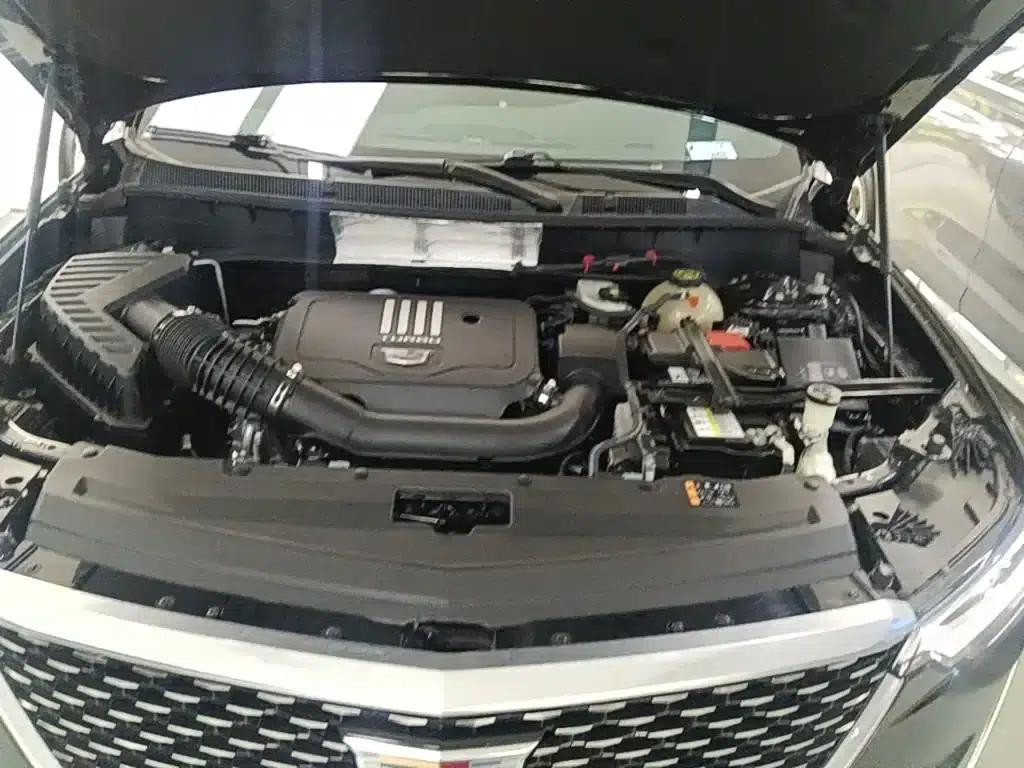 Cadillac XT6 2022 2.0T Six-Seat AWD Luxury 120th Anniversary Limited Edition — миниатюра 20