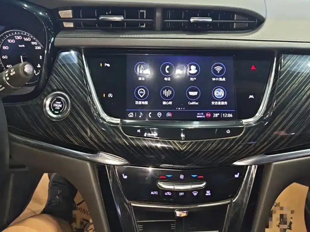 Cadillac XT6 2022 2.0T Six-Seat Two-Wheel Drive Luxury — миниатюра 13