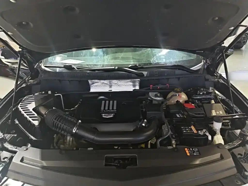 Cadillac XT6 2022 2.0T Six-Seat Two-Wheel Drive Luxury — миниатюра 20