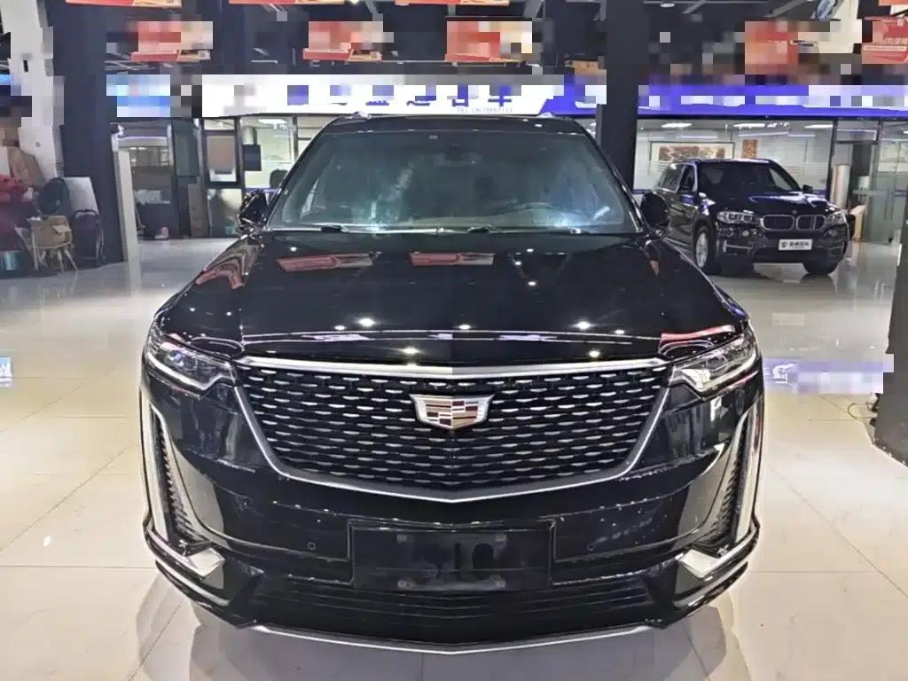 Cadillac XT6 2022 2.0T Six-Seat Two-Wheel Drive Luxury — миниатюра 3
