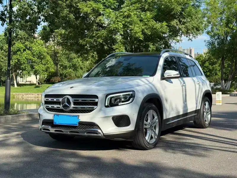 2020 Mercedes-Benz GLB 200 Dynamic — миниатюра 1