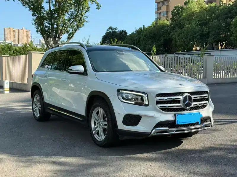 2020 Mercedes-Benz GLB 200 Dynamic — миниатюра 3