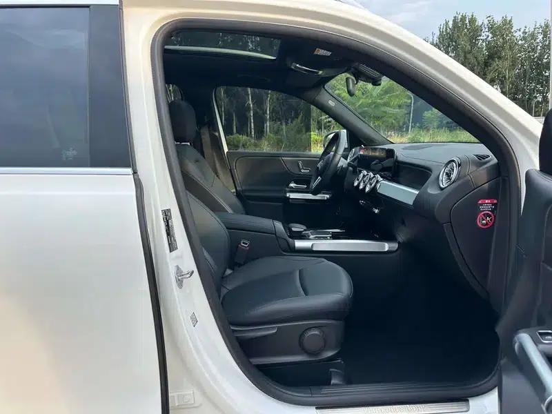 2023 Mercedes-Benz GLB 220 Dynamic — миниатюра 22