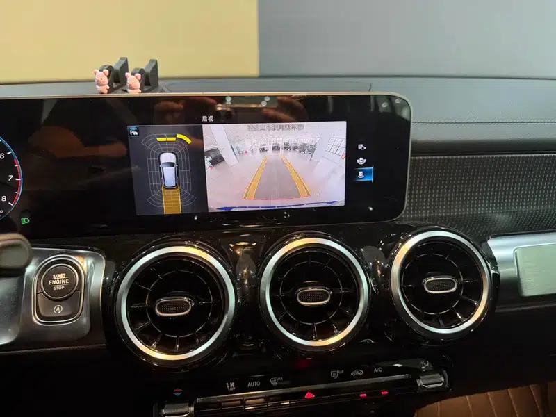 2020 Mercedes-Benz GLB 200 Dynamic — миниатюра 12