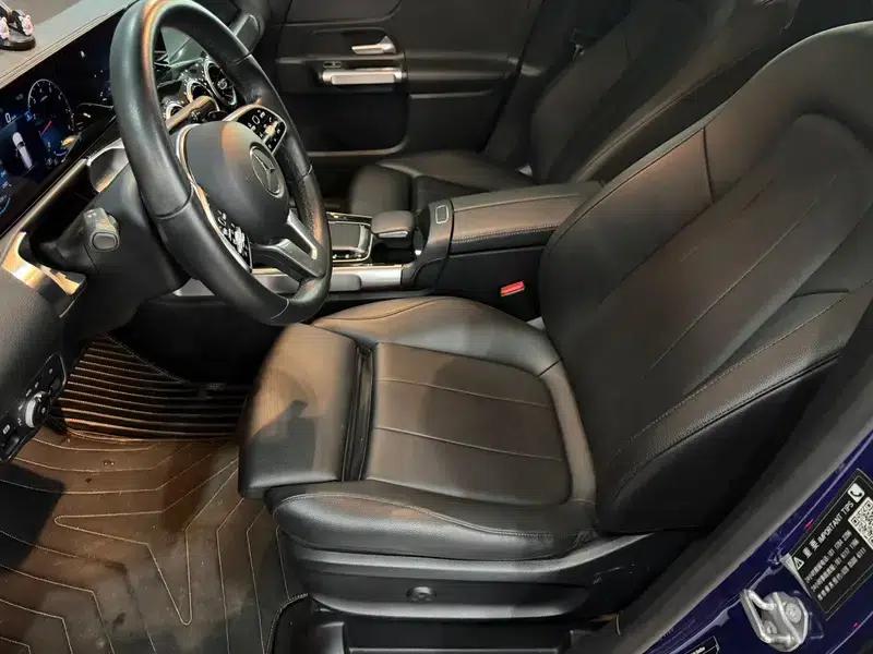 2020 Mercedes-Benz GLB 200 Dynamic — миниатюра 18