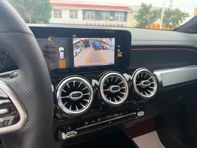 2020 Mercedes-Benz GLB 200 Dynamic — миниатюра 14