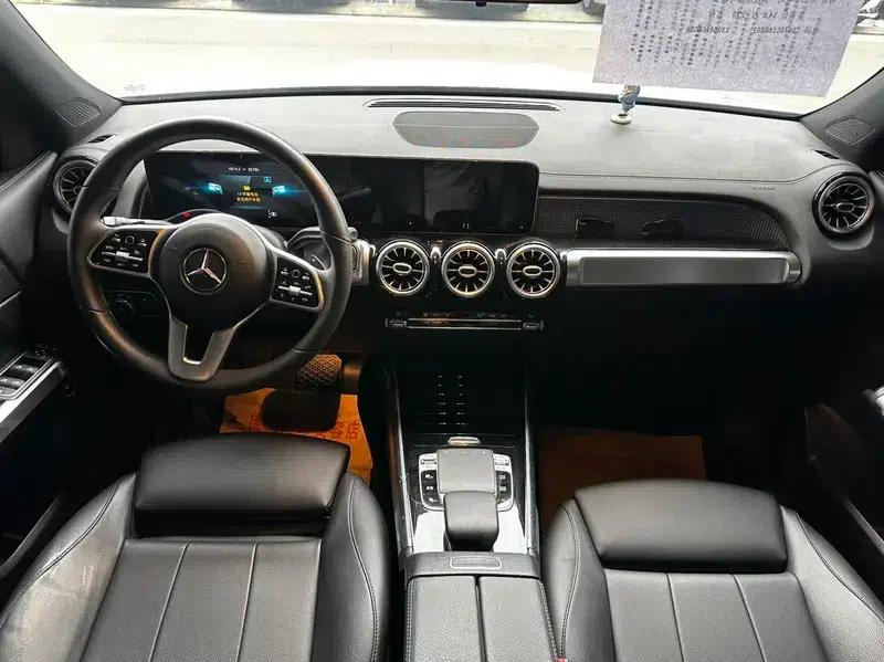 2019 Mercedes-Benz GLB 200 Fashion Edition — миниатюра 14