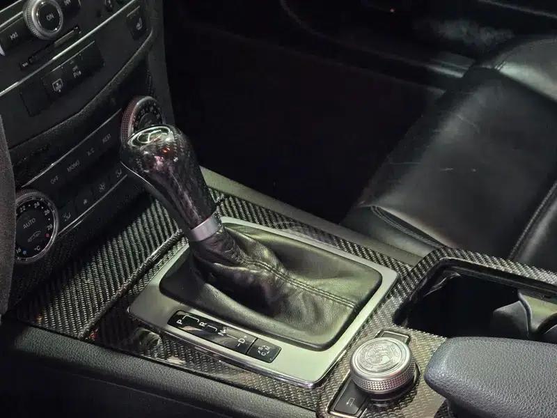 2010 Mercedes-Benz C-Class AMG C 63 Dynamic Enhanced Edition — миниатюра 12