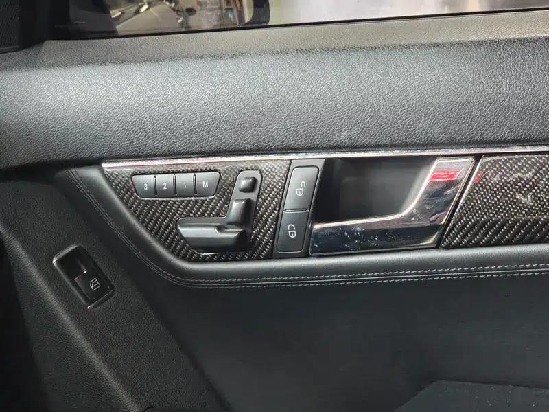 2010 Mercedes-Benz C-Class AMG C 63 Dynamic Enhanced Edition — миниатюра 5