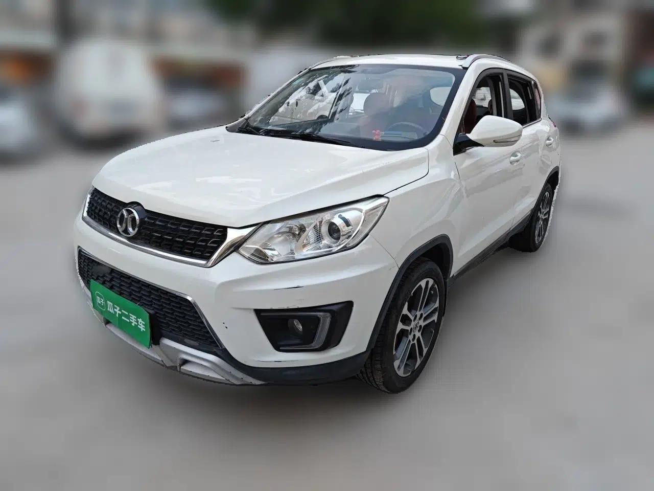 BAIC Senova X35 2016 1.5L Manual Luxury Edition — миниатюра 1