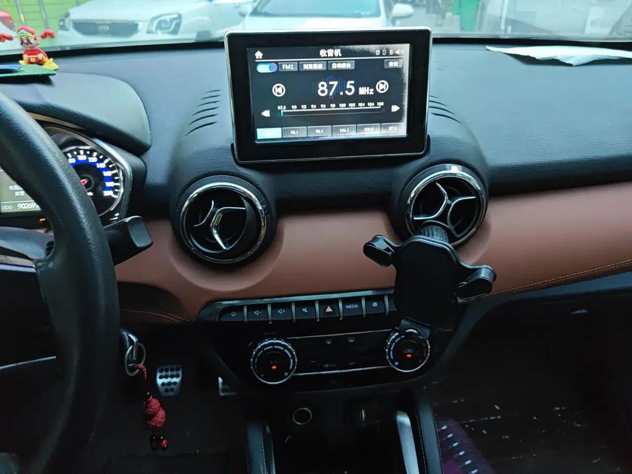 BAIC Senova X35 2016 1.5L Manual Luxury Edition — миниатюра 13