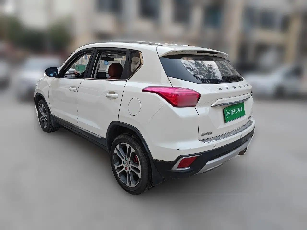 BAIC Senova X35 2016 1.5L Manual Luxury Edition — миниатюра 4