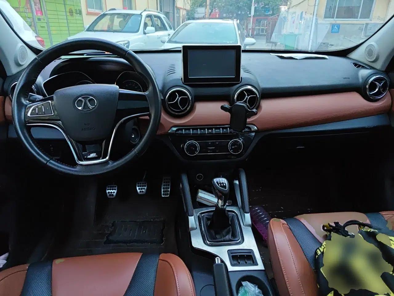 BAIC Senova X35 2016 1.5L Manual Luxury Edition — миниатюра 9