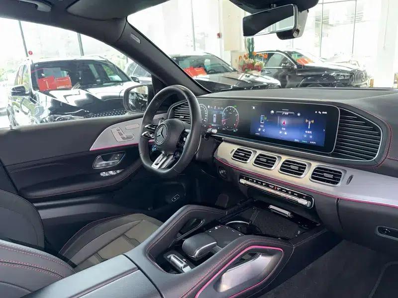 2025 Mercedes-Benz GLE AMG Facelift AMG GLE 53 4MATIC+ — миниатюра 13