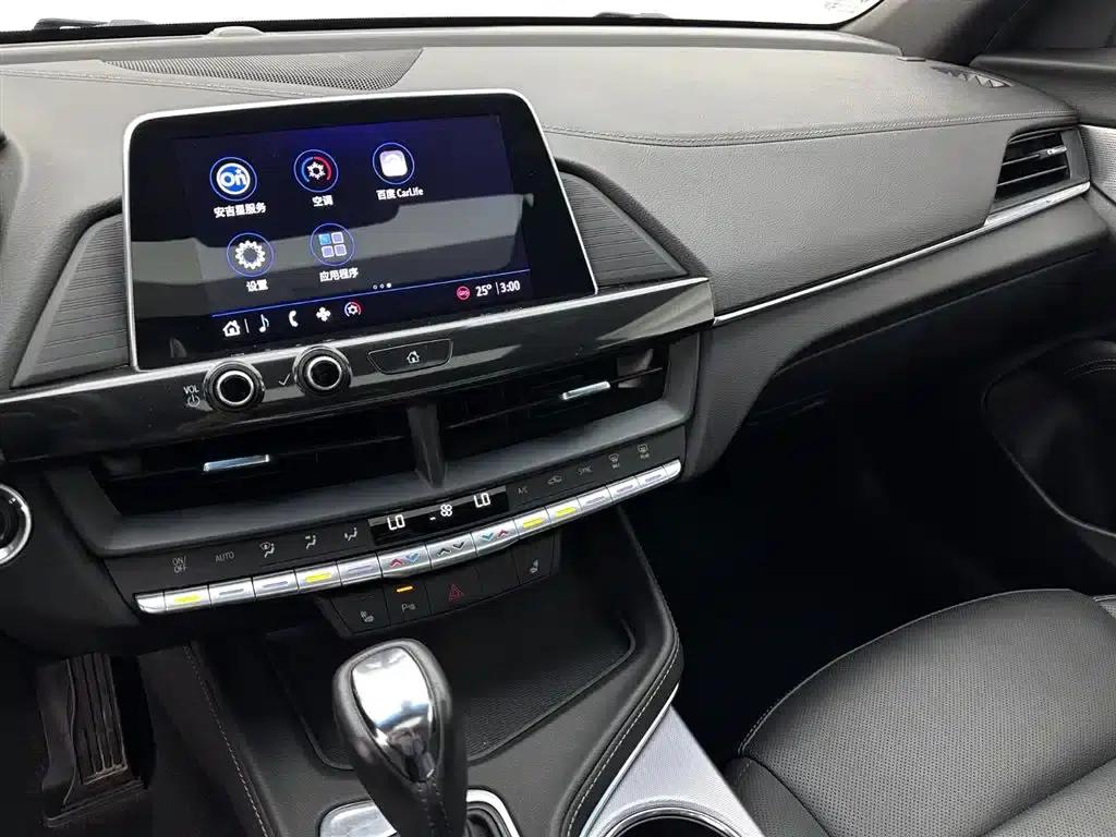 2022 Cadillac CT4 28T Luxury — миниатюра 12
