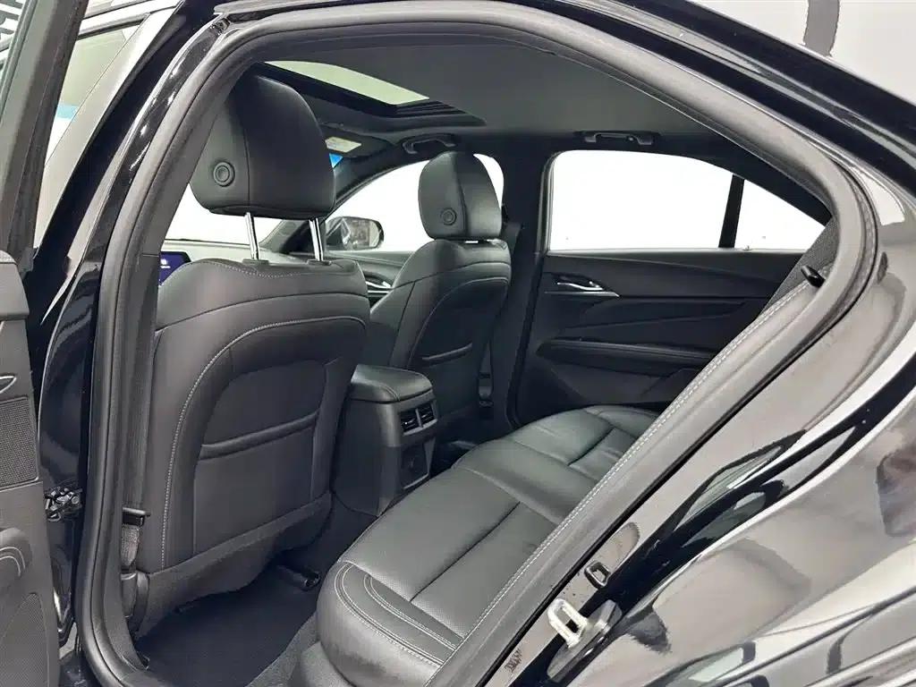 2022 Cadillac CT4 28T Luxury — миниатюра 23