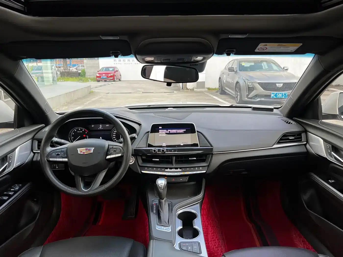 2023 Cadillac CT4 25T Luxury — миниатюра 7