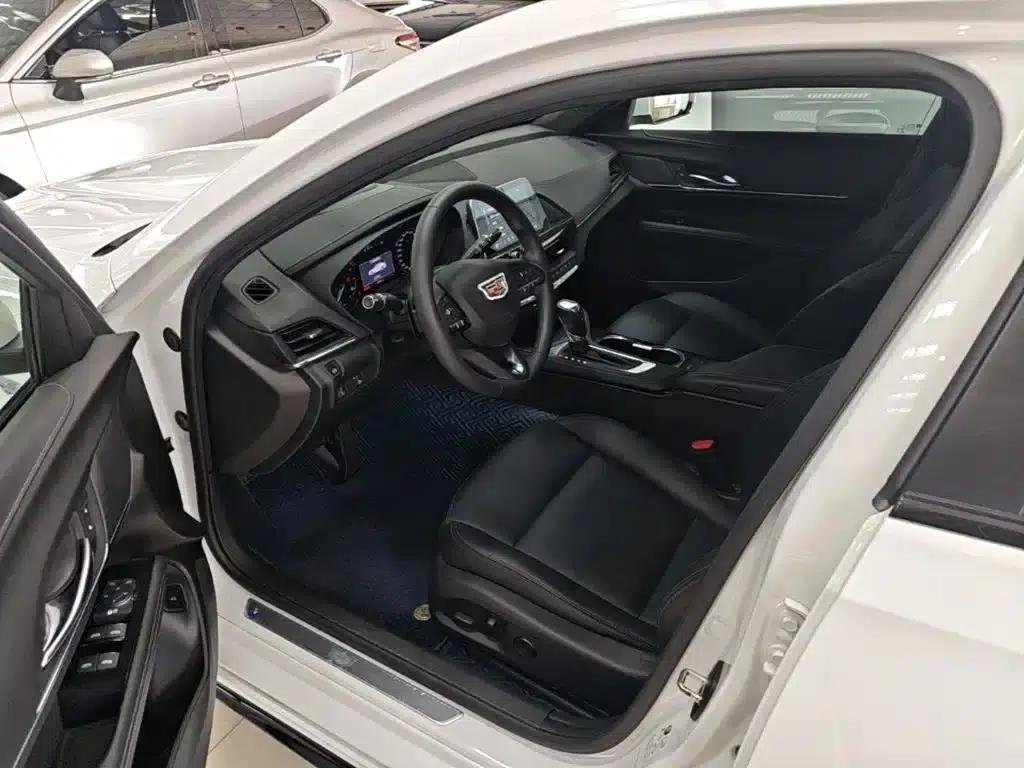 2022 Cadillac CT4 28T Luxury Edition — миниатюра 16