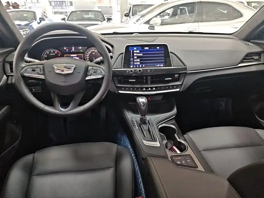 2022 Cadillac CT4 28T Luxury Edition — миниатюра 10