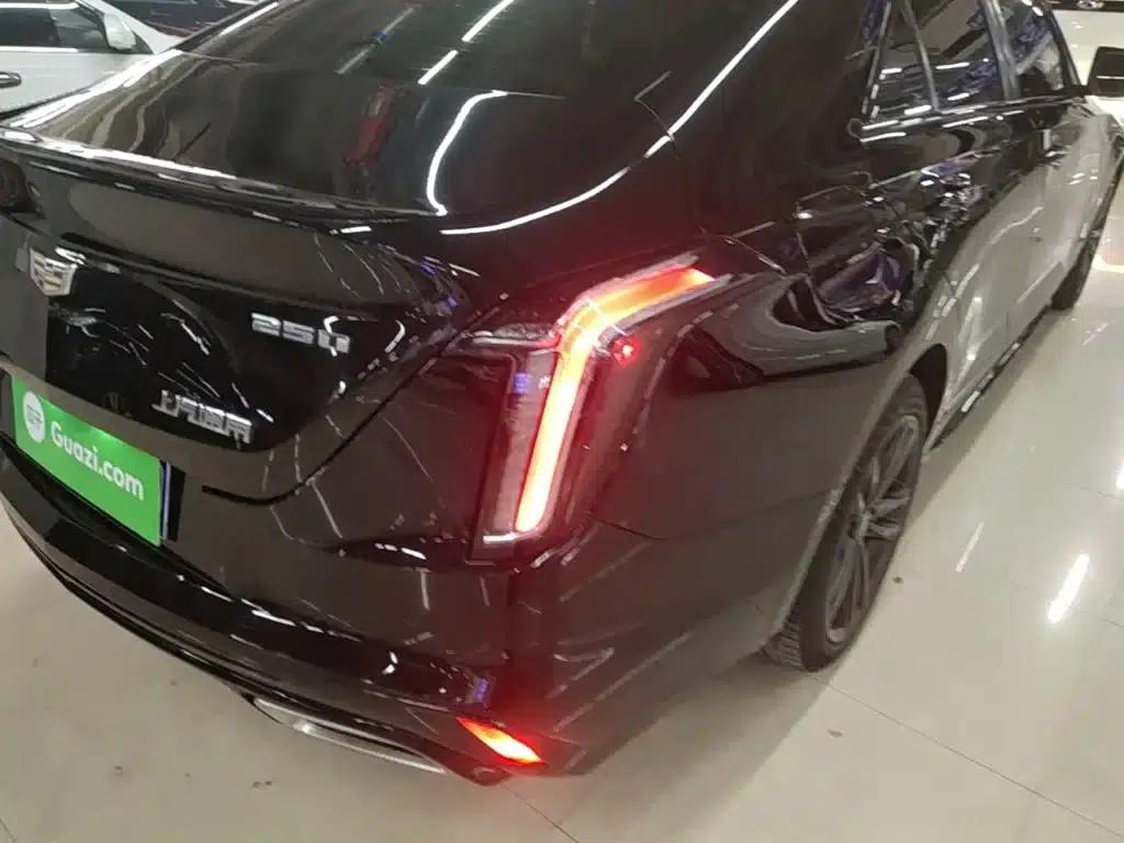 2023 Cadillac CT4 25T Luxury — миниатюра 8