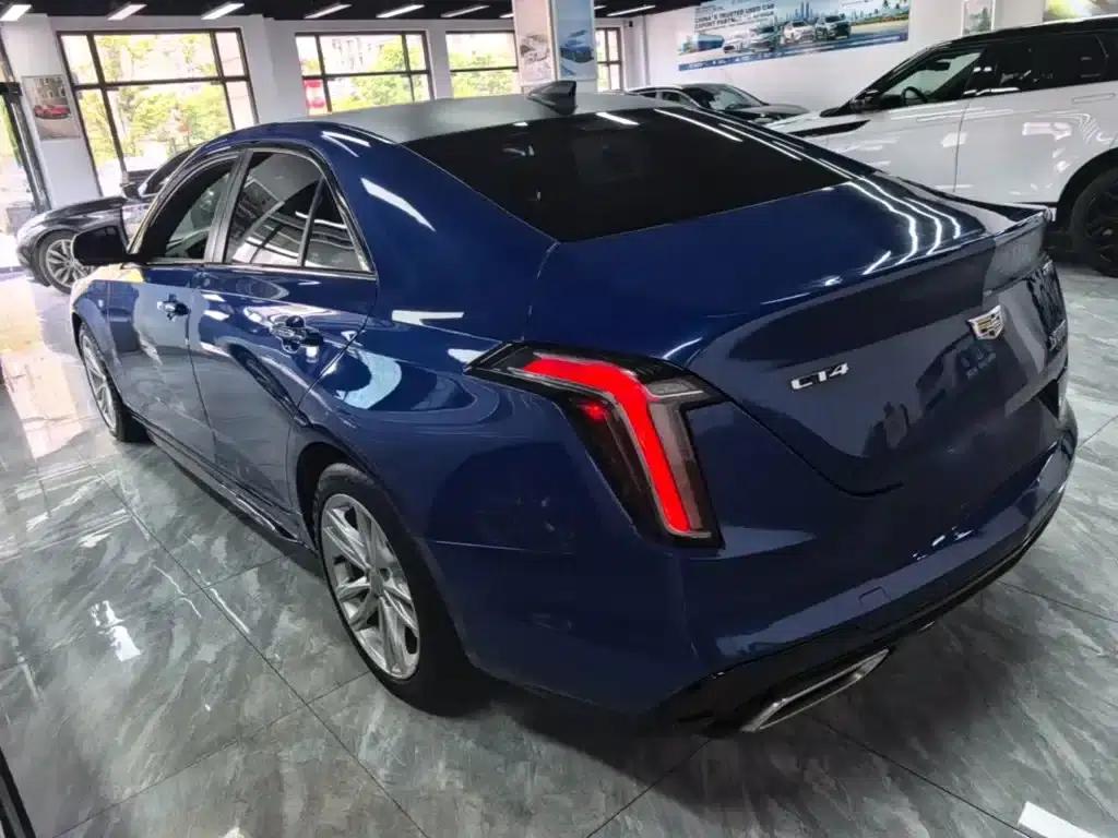 Cadillac CT4 2021 28T Fashion Edition — миниатюра 5