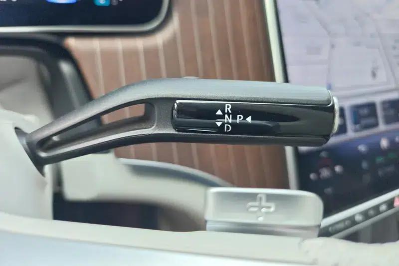 Mercedes-Benz EQE 2025 EQE 500 4MATIC Luxury Edition — миниатюра 15