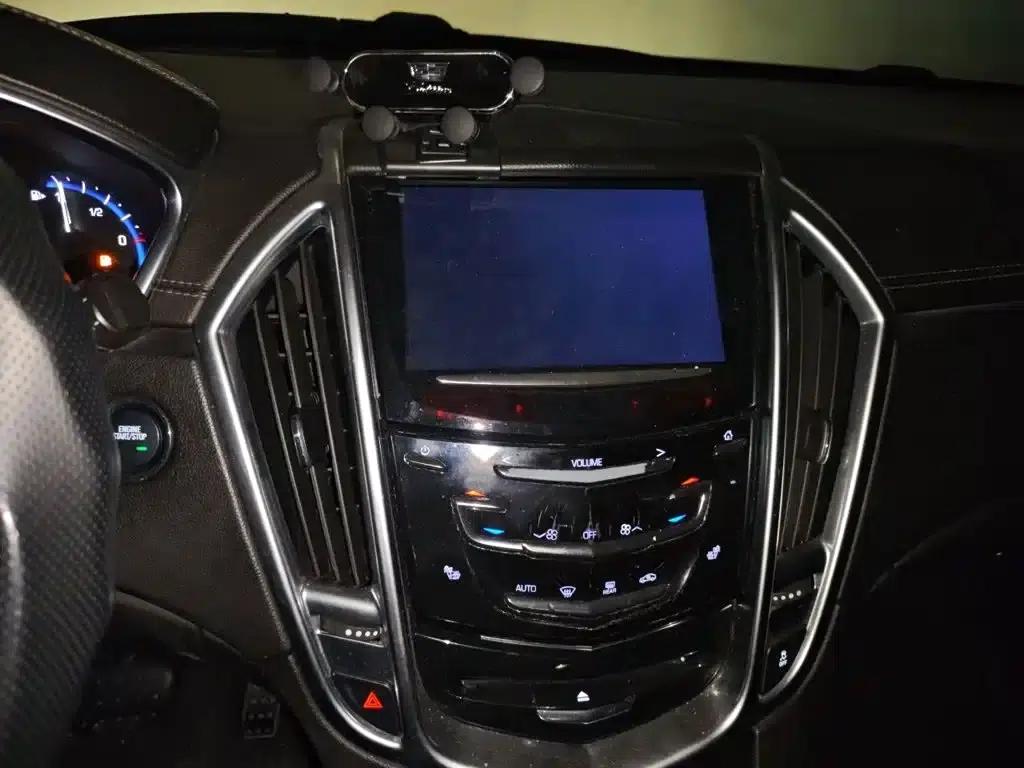 2015 Cadillac SRX 3.0L Elite — миниатюра 14