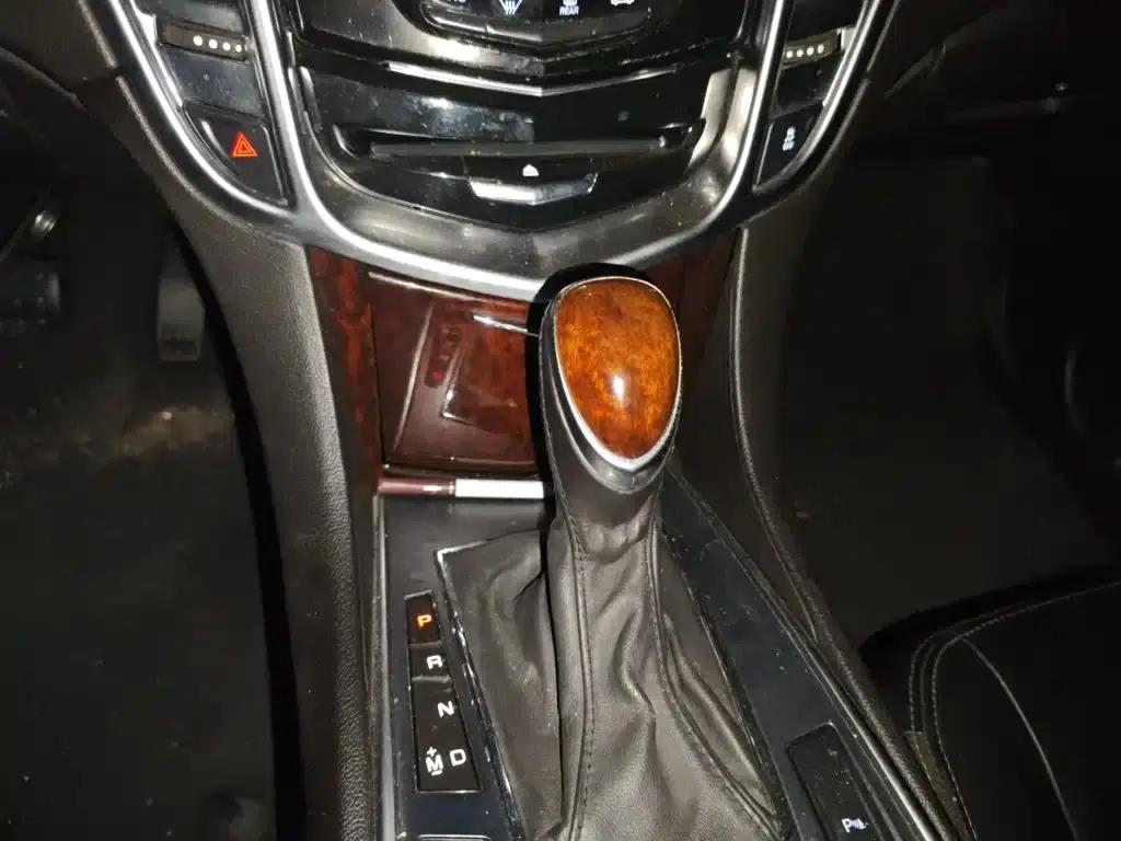 2015 Cadillac SRX 3.0L Elite — миниатюра 15