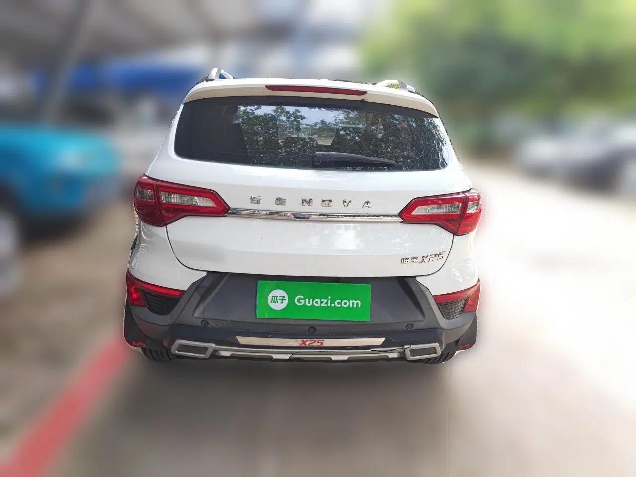 BAIC Senova X25 2015 1.5L manual Comfort trim level — миниатюра 5
