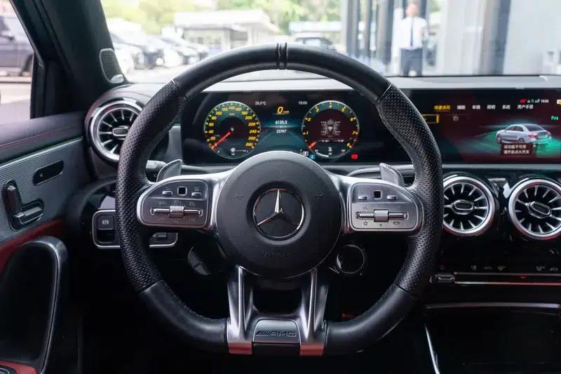 2022 Mercedes-Benz A-Class AMG A 35 L 4MATIC — миниатюра 15
