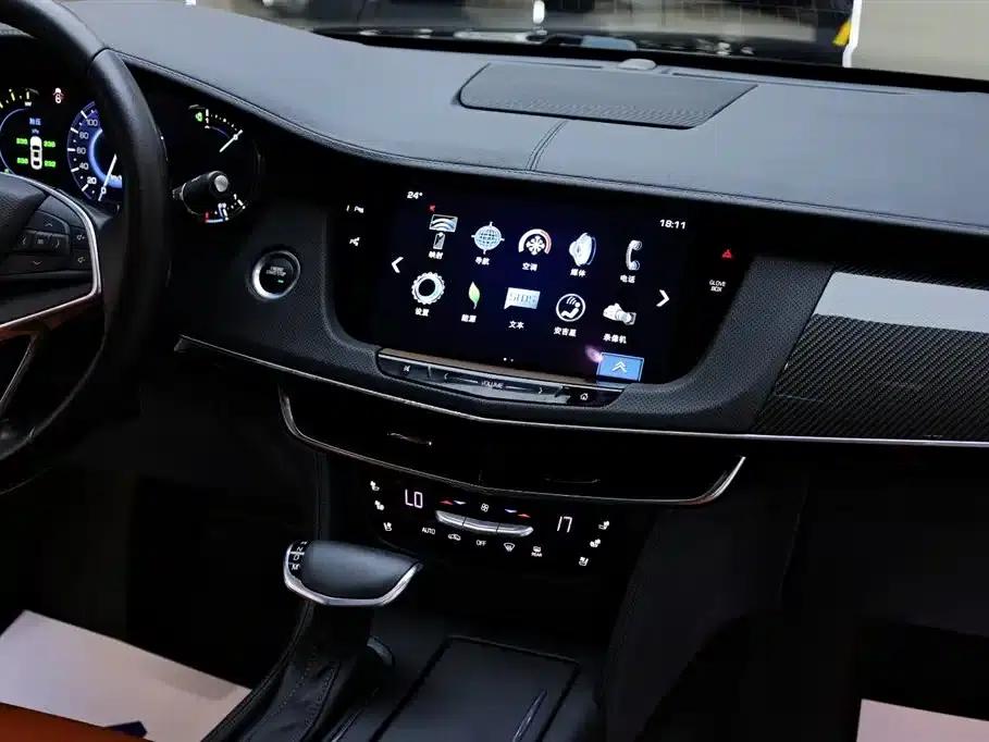 Cadillac CT6 Plug-in 2017 30E Leading Edition — миниатюра 21