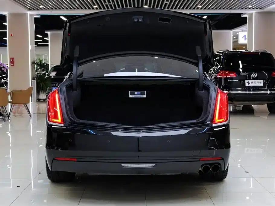 Cadillac CT6 Plug-in 2017 30E Leading Edition — миниатюра 34