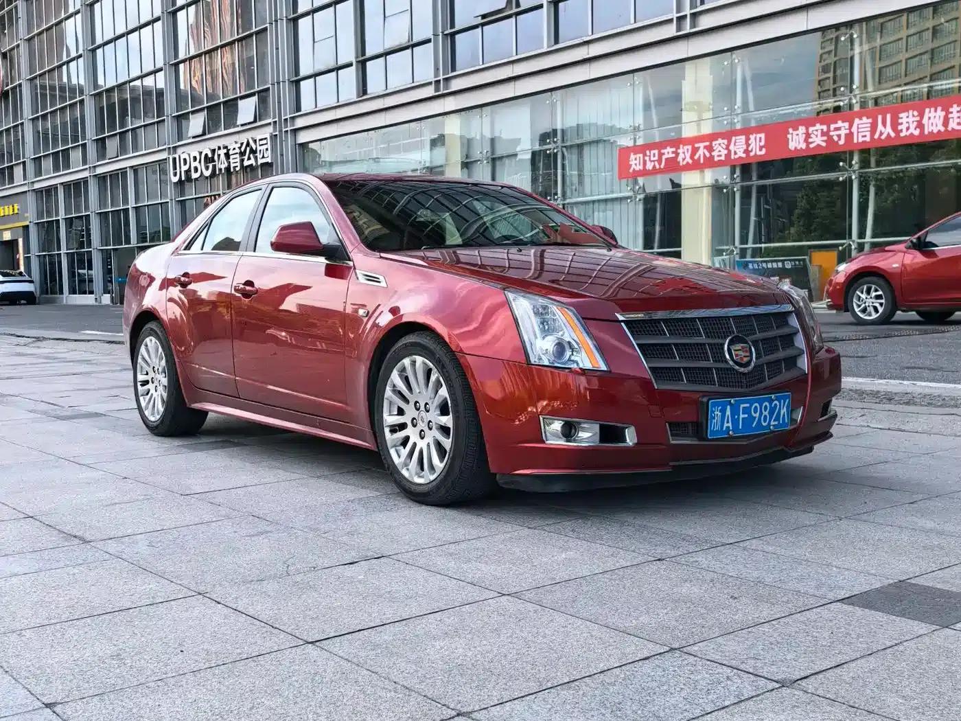 Imported Cadillac CTS 2010 3.0 Luxury Sport Edition — миниатюра 3