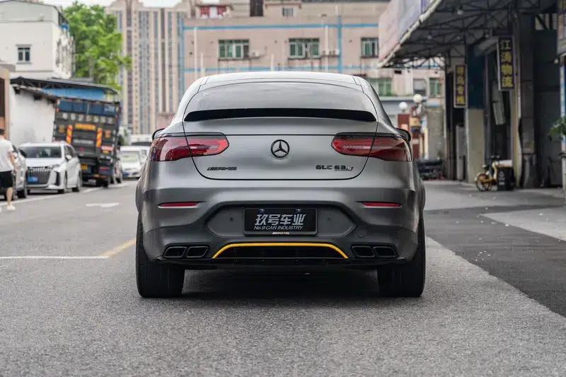 Mercedes-Benz GLC Coupe AMG 2018 AMG GLC 63 S 4MATIC+ Coupe SUV First Edition — миниатюра 3