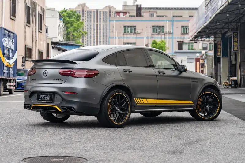 Mercedes-Benz GLC Coupe AMG 2018 AMG GLC 63 S 4MATIC+ Coupe SUV First Edition — миниатюра 4