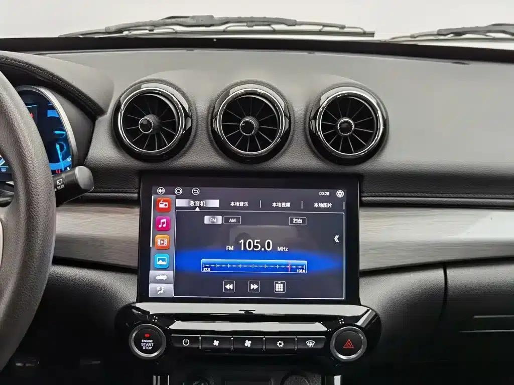 Kaiyi X3 2019 1.5L Manual Smart Edition — миниатюра 12
