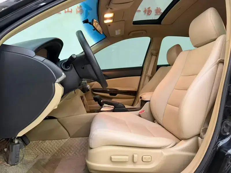Accord 2009 2.4L LX — миниатюра 8