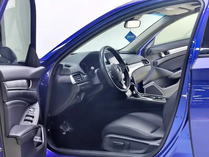2018 Honda Accord 260TURBO Luxury Edition (China VI Emission Standard) — миниатюра 11