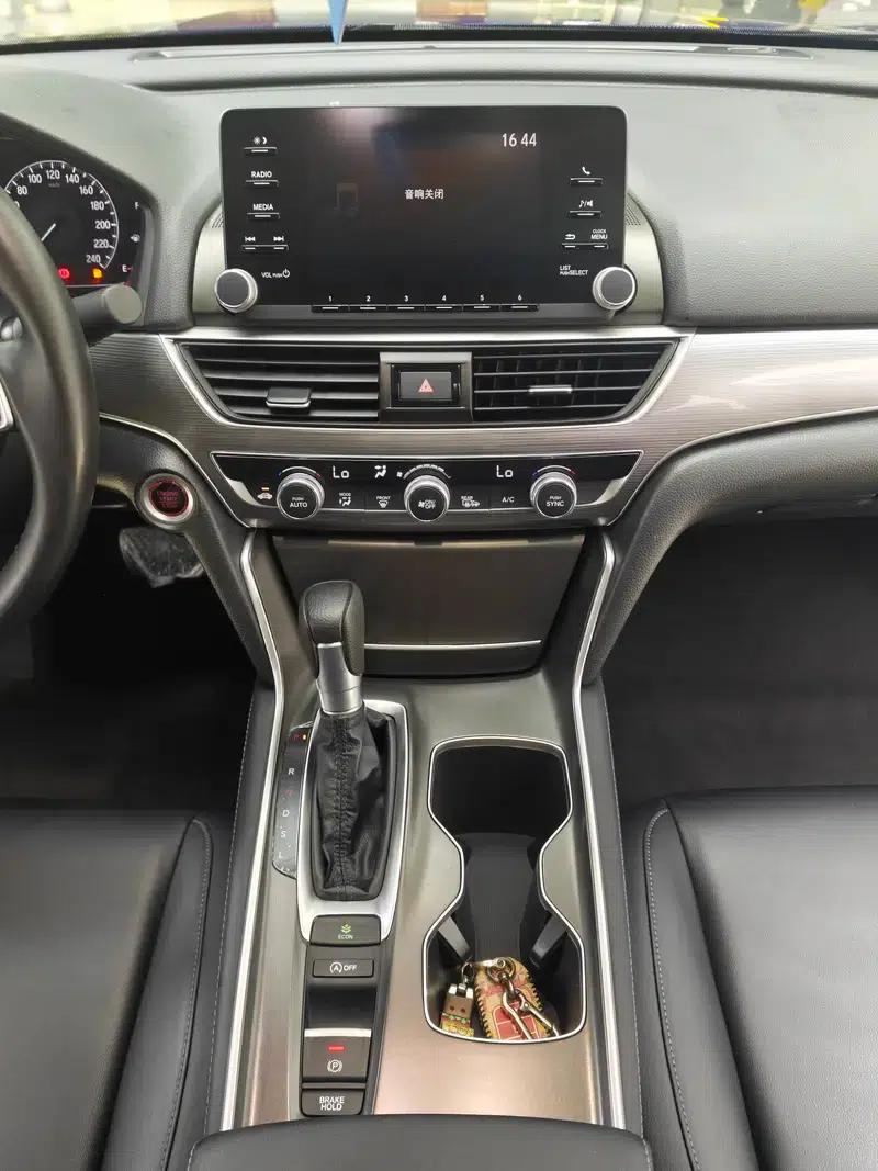 2018 Honda Accord 260TURBO Luxury Edition (China VI Emission Standard) — миниатюра 7