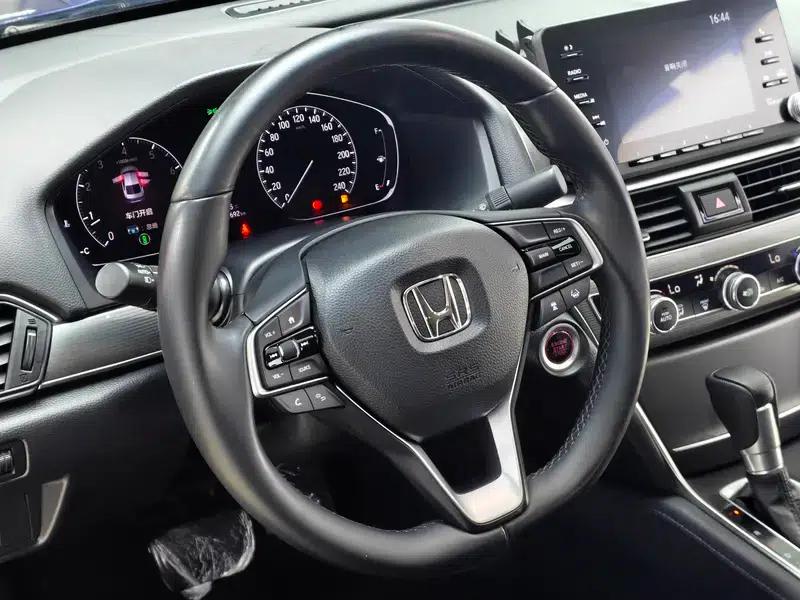 2018 Honda Accord 260TURBO Luxury Edition (China VI Emission Standard) — миниатюра 9